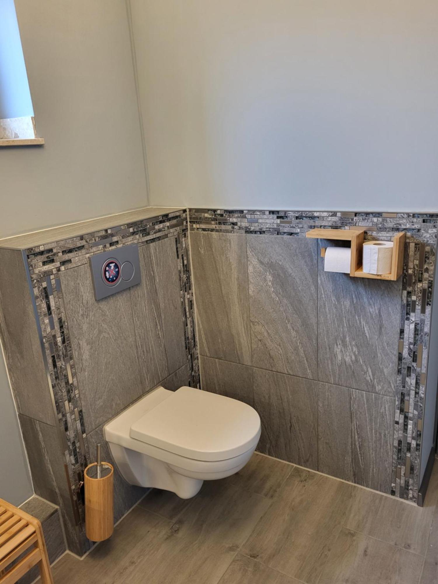 Ferienwohnung Am Rathenauplatz Oberhausen  Esterno foto